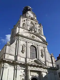 Église Sainte-Croix..