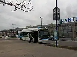 Navette reliant l'aéroport à la ville de Nantes.