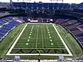 Le M&T Bank Stadium avec les décorations de la rivalité avant le match de 2010.