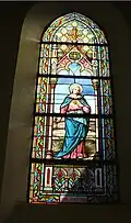 Notre Dames des sept douleurs, vitrail de l'église de Taisnières-sur-Hon.