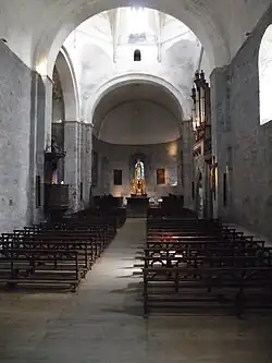 Nef de l'abbatiale.