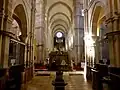 Nef de la basilique Notre-Dame de Beaune vue du choeur, 2018.