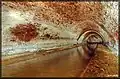 Une section ancienne du tunnel