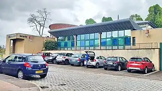 Salle des fêtes.