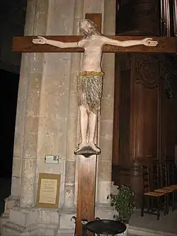 Un christ en Croix, datant du XIIIe&nbsp;siècle.