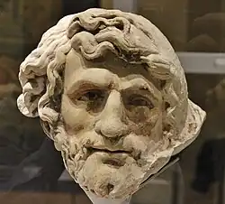 Tête d'apôtre.