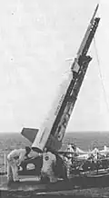 Tir d'une fusée-sonde Nike-Apache depuis le Croatan, 1964.