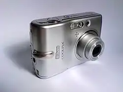 Description de l'image NikonCoolpixL11a.jpg.