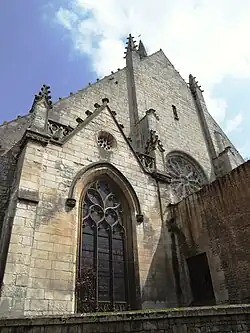 Façade occidentale après la réalisation de la rosace.