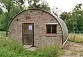 La cabane de Nissen comme abri d'urgence - Écomusée Roscheider Hof.
