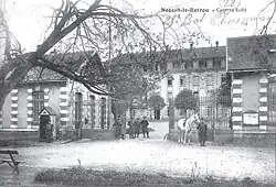 La caserne Sully, construite en 1875.