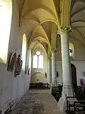 Bas-côté sud, 3e&nbsp;travée, vue vers l'ouest.