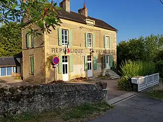 Nolay (Nièvre)