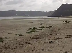 Lieue de Grève : à droite Saint-Michel-en-Grève.