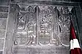 Bas-relief d'Adam van Düren, dans le transept sud. Sculptures dans le transept nord. Lions et seraphins. XIIe&nbsp;siècle.