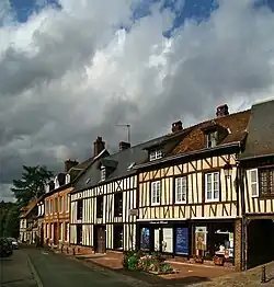 Centre du bourg.