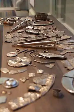 Objets en hacksilver du trésor de la loi de Norrie, VIe&nbsp;siècle