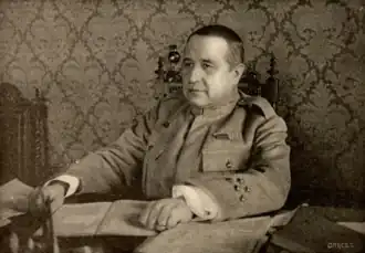Norton de Matos, commandant des forces gouvernementales.