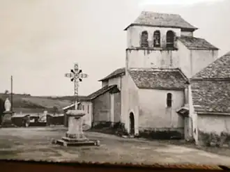 L'église Notre-Dame d'Aures.