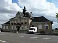 La mairie.