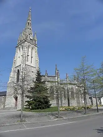 Image illustrative de l’article Église Saint-Pierre de Noyal-sur-Vilaine