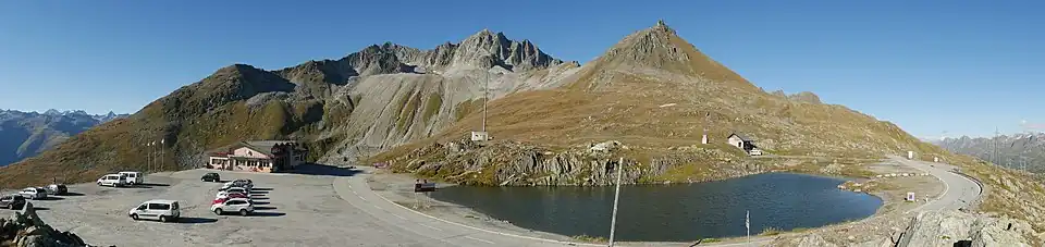 Panorama du col du Nufenen.