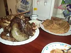 Avec des chapatis.
