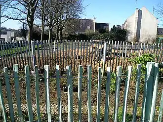 Quatre Moulins