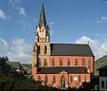 Église Notre-Dame (de) d'Oberwesel sur le Rhin (1308–1351), basilique à voûtes de croisée d'ogives, sans arcs boutants, sans tribunes ou triforium.