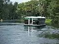 Bateau à fond de verre