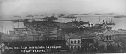 Navires alliés à Odessa au moment de l'évacuation de la ville. Considérée comme indéfendable par les Français, Odessa est évacuée le 6 avril.