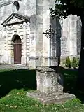 Calvaire près de l'église.