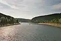 Le lac à l'étiage