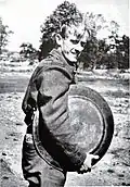 Août 1943.