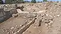 Oppidum de Pech Maho avec caniveau couvert.