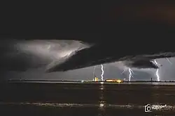 Orage sur le Verdon pris de Royan