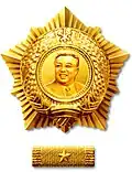 Médaille de l'ordre en forme d'étoile après 2012