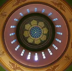 Décoration intérieure du dôme sous la rotonde.