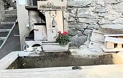Lavoir du cimetière de Bonvillard.