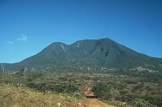 Vue de l'Orosí depuis le sud-ouest.