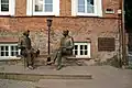 Oscar Wilde et Eduard Vilde dans Vallikraavi tänav&nbsp;(et).