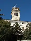 La tour de l'observatoire météorologique.