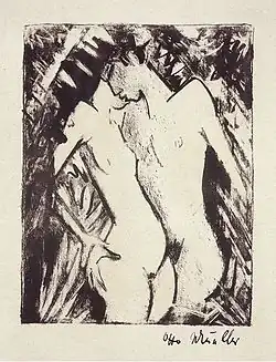 Couple d'amoureux debout