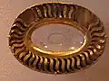 Coupe ovale (VIIe&nbsp;siècle ap. J.-C.), trouvée par Mecquenem à Suse en 1912 (musée du Louvre)