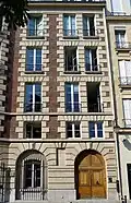 Immeuble au no&nbsp;11.