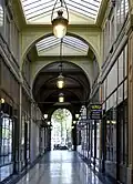 Intérieur de la galerie.