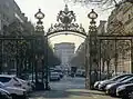 Axe de l'avenue vu depuis l'avenue Van-Dyck.