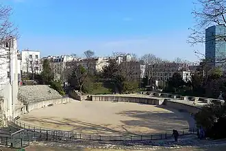 Vue générale des arènes.