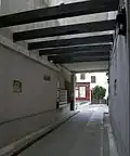 Couloir d'accès à la cour du Bel-Air.