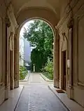 Vue intérieure du square.